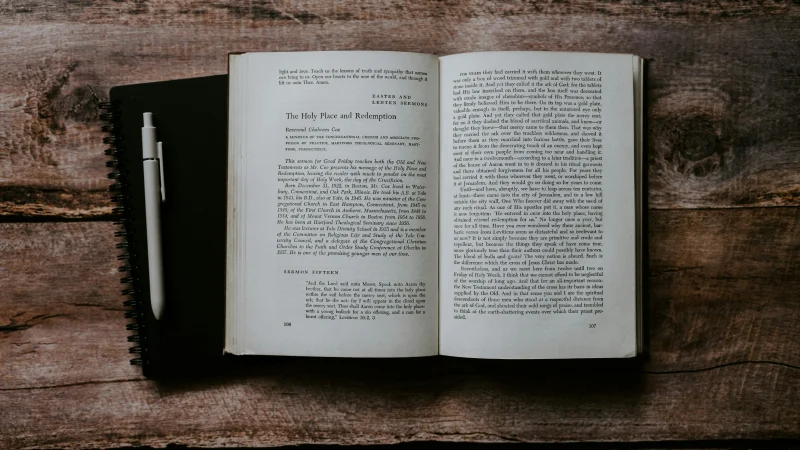 Self-Publishing vs Traditional Publishing